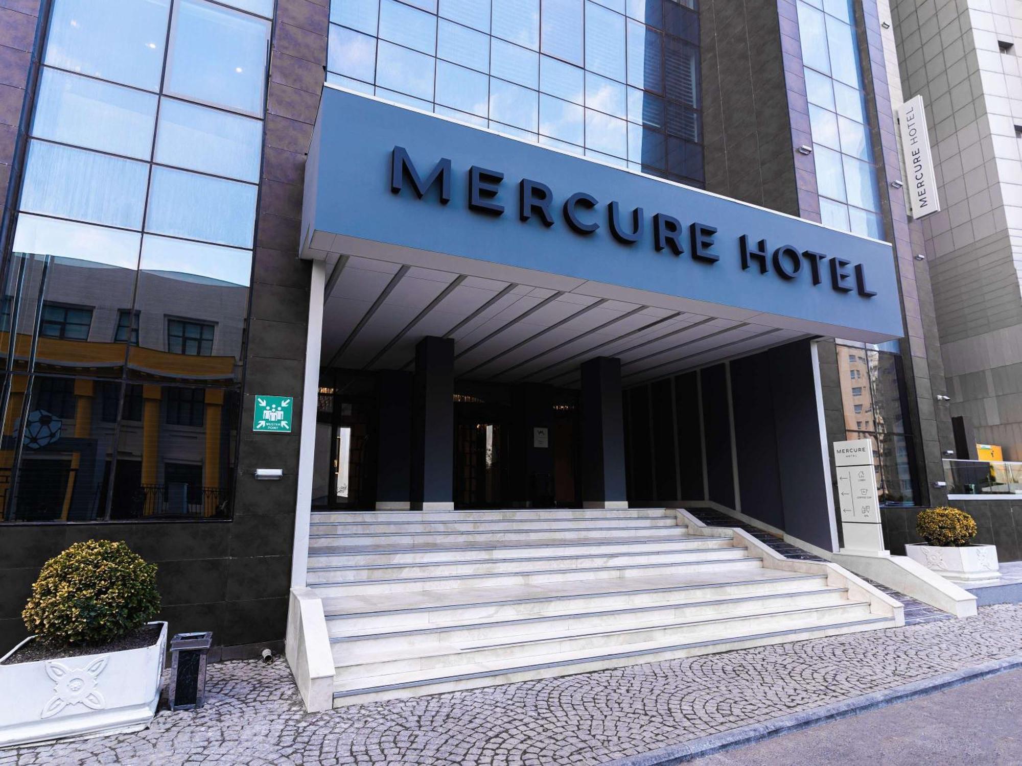 Mercure Baku City Екстериор снимка